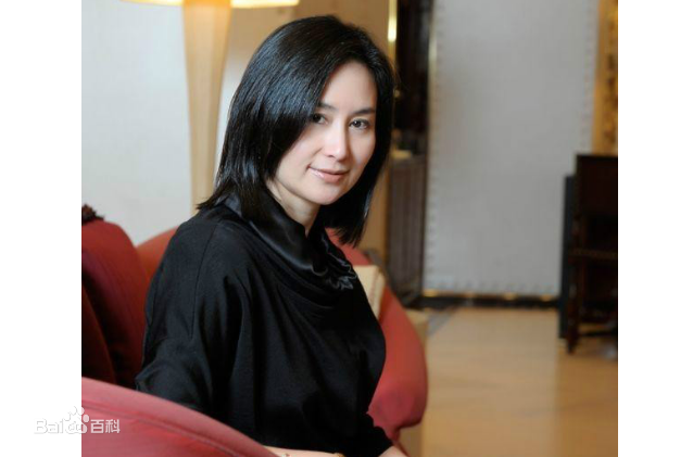 中国十大女首富何超琼——当世最幸运的女人之一